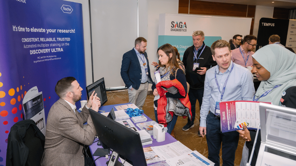 Networking at industry event discussing SaRNA, Circular RNA and advanced RNA therapeutics