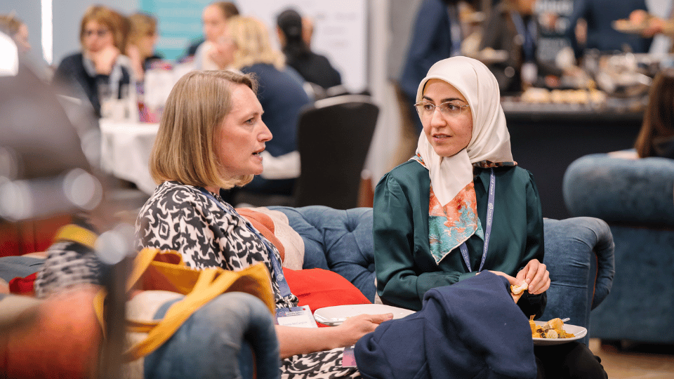 Networking at industry event discussing SaRNA, Circular RNA and advanced RNA therapeutics